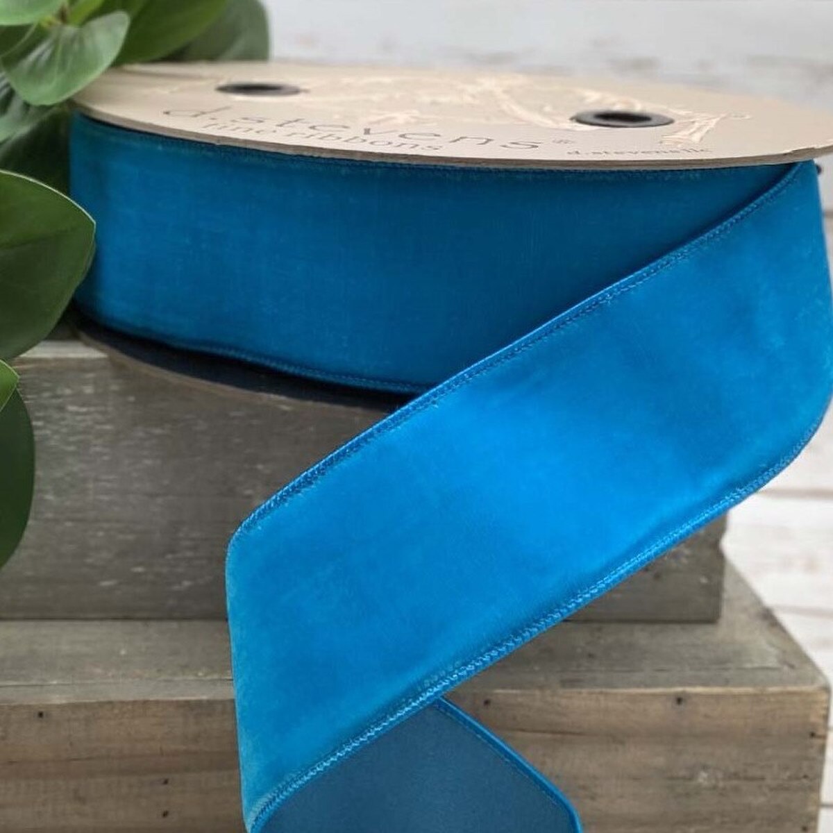 4' x 10yds velvet faux dupion back, blue ocean